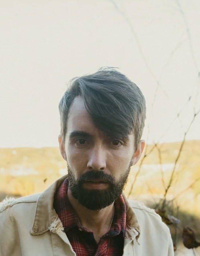 Mo Pitney, country and bluegrass singer-songwriter, photographed outdoors in autumn light
